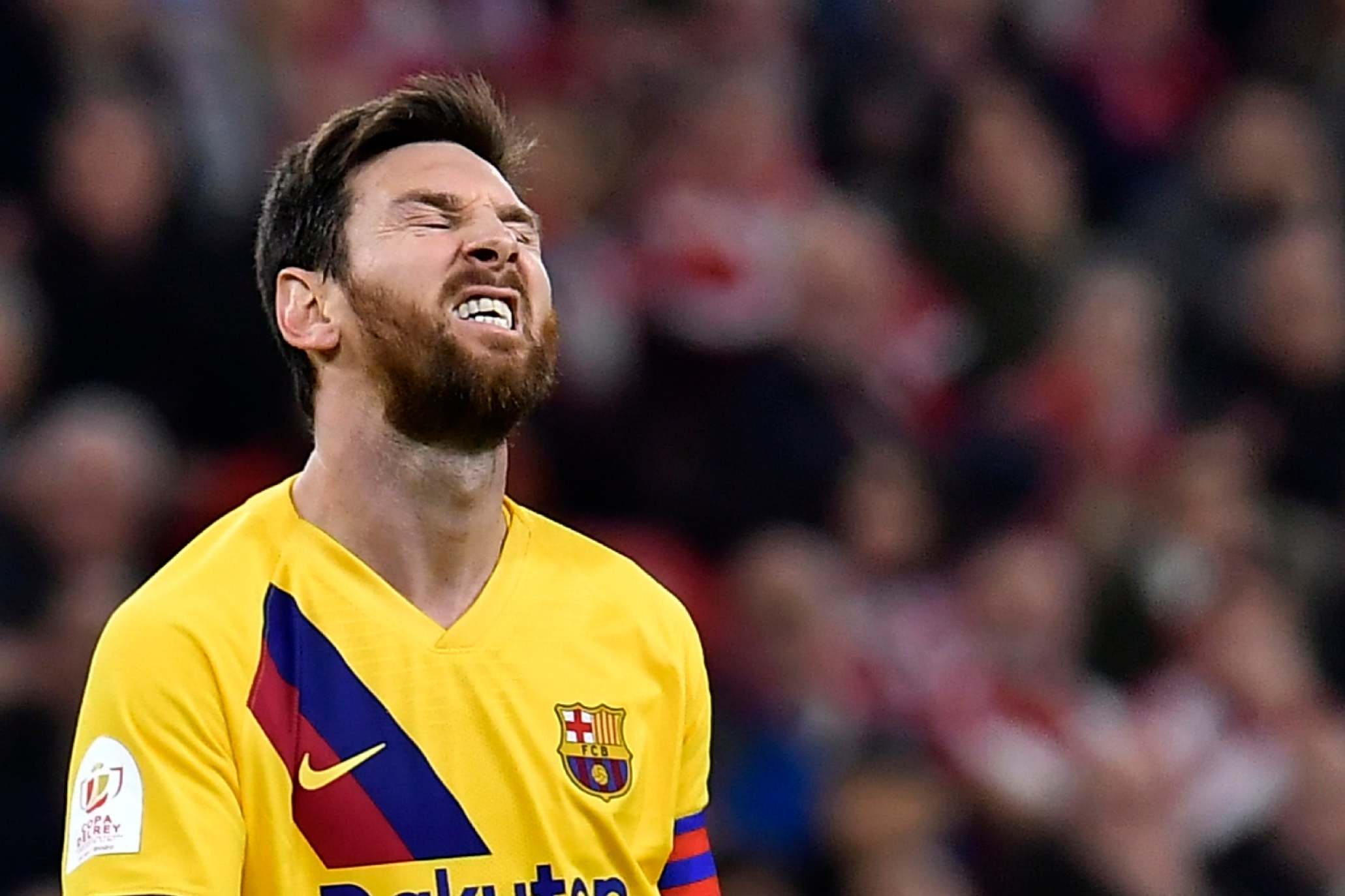 كورونا يزيح ميسي عن عرشه