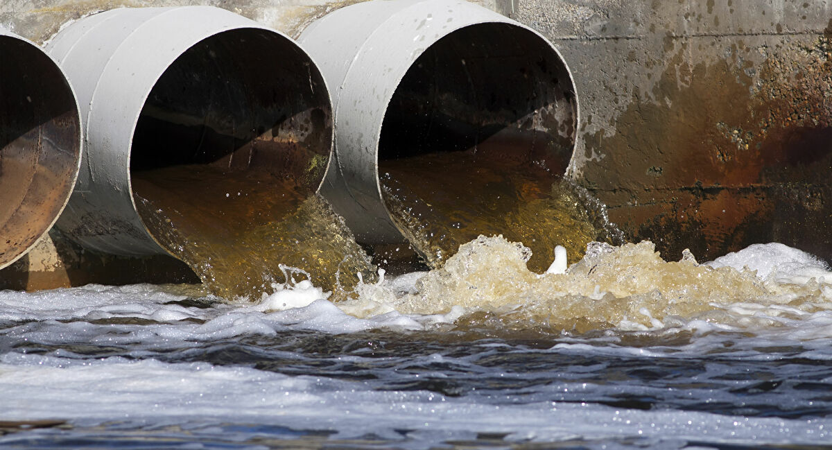 دراسة تكشف وجود فيروس كورونا المستجد في مياه الصرف