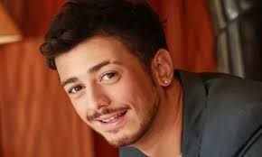 لمجرد أول فنان عربي يحصل على هذا التتويج