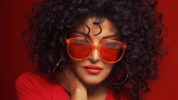 سميرة سعيد تطرح أغنيتها ” قط و فار”