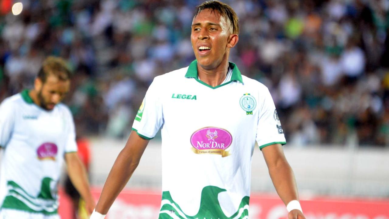 سفيان رحيمي ينقد فريق الرجاء من السقوط أمام نهضة بركان