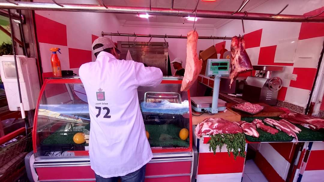 حملة مراقبة لمجازر بيع اللحوم في حي التعاون بمدينة العيون 3 IMG 20240329 WA0291