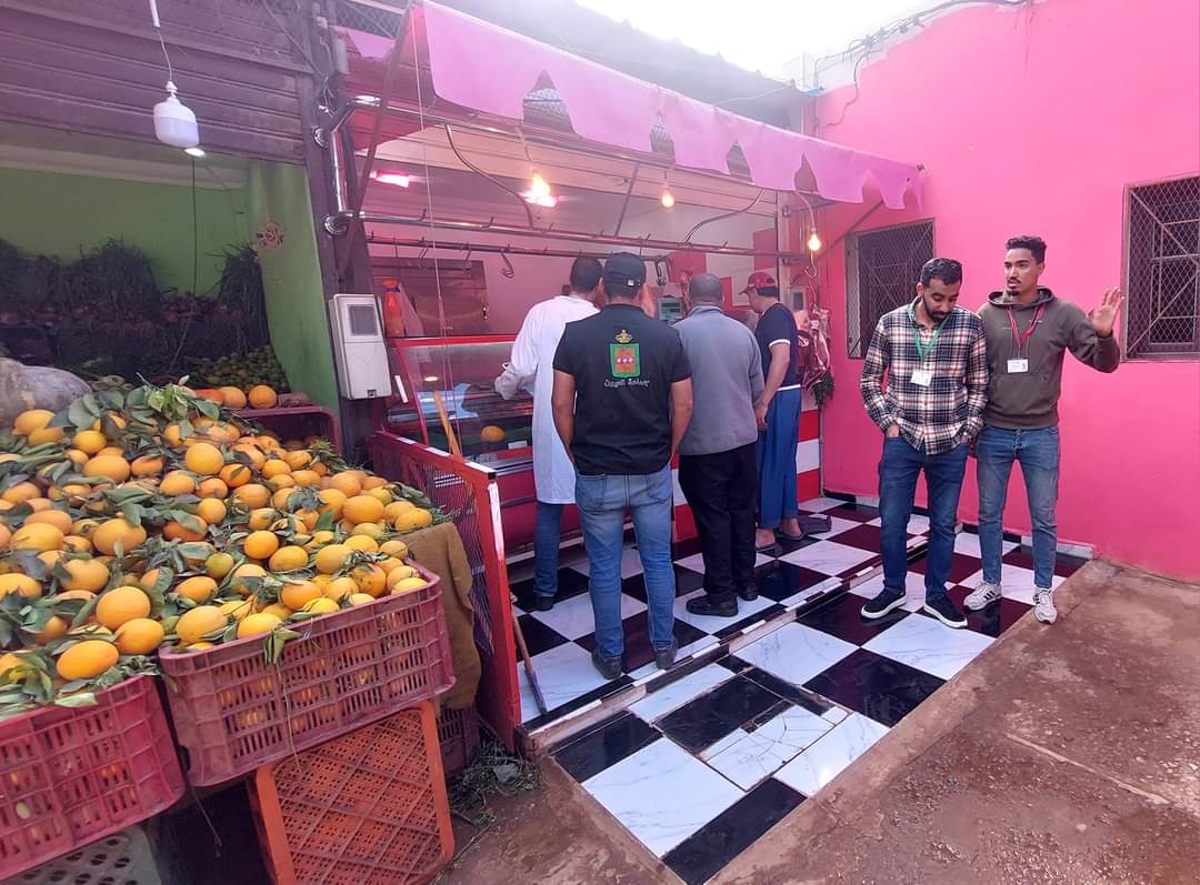 حملة مراقبة لمجازر بيع اللحوم في حي التعاون بمدينة العيون 2 IMG 20240329 WA0293