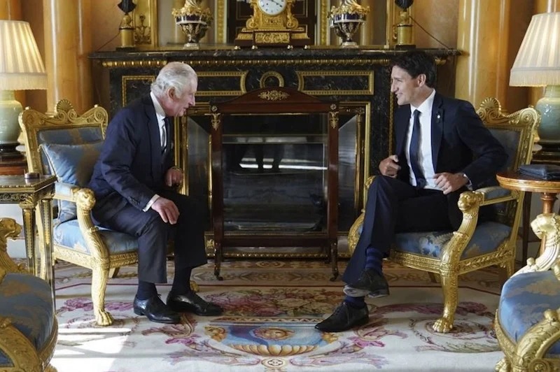roi charles justin trudeau