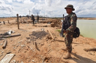 peru mines militaire