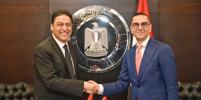 عمر حجيرة