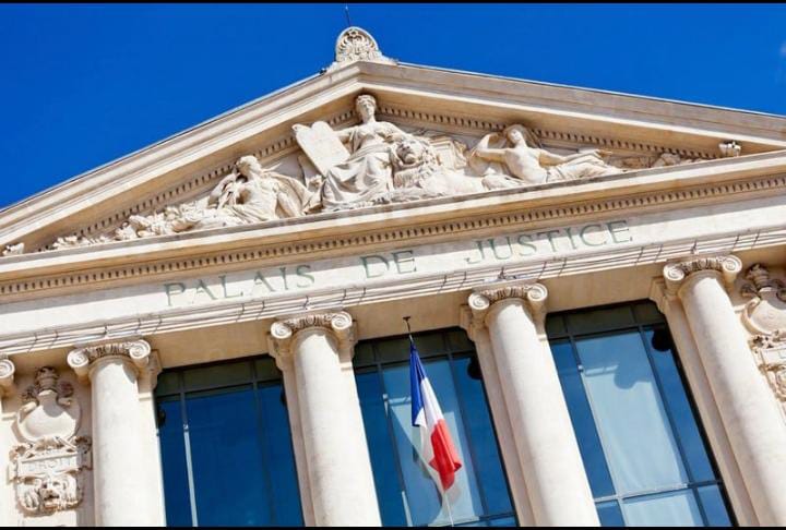 القضاء الفرنسي يصدر مذكرة توقيف دولية ضد دبلوماسي جزائري بتهمة الاختطاف وتفضح أنشطته الاستخباراتية 7 القضاء الفرنسي يصدر مذكرة توقيف دولية ضد دبلوماسي جزائري بتهمة الاختطاف وتفضح أنشطته الاستخباراتية