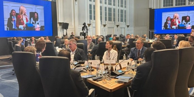 A New York le Maroc defend sa vision du partenariat public prive lors du P3 Summit for Change 696x446 1