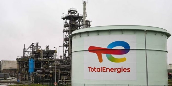 Le Nigeria signe un contrat petrolier offshore avec TotalEnergies et Sapetro 696x391 1
