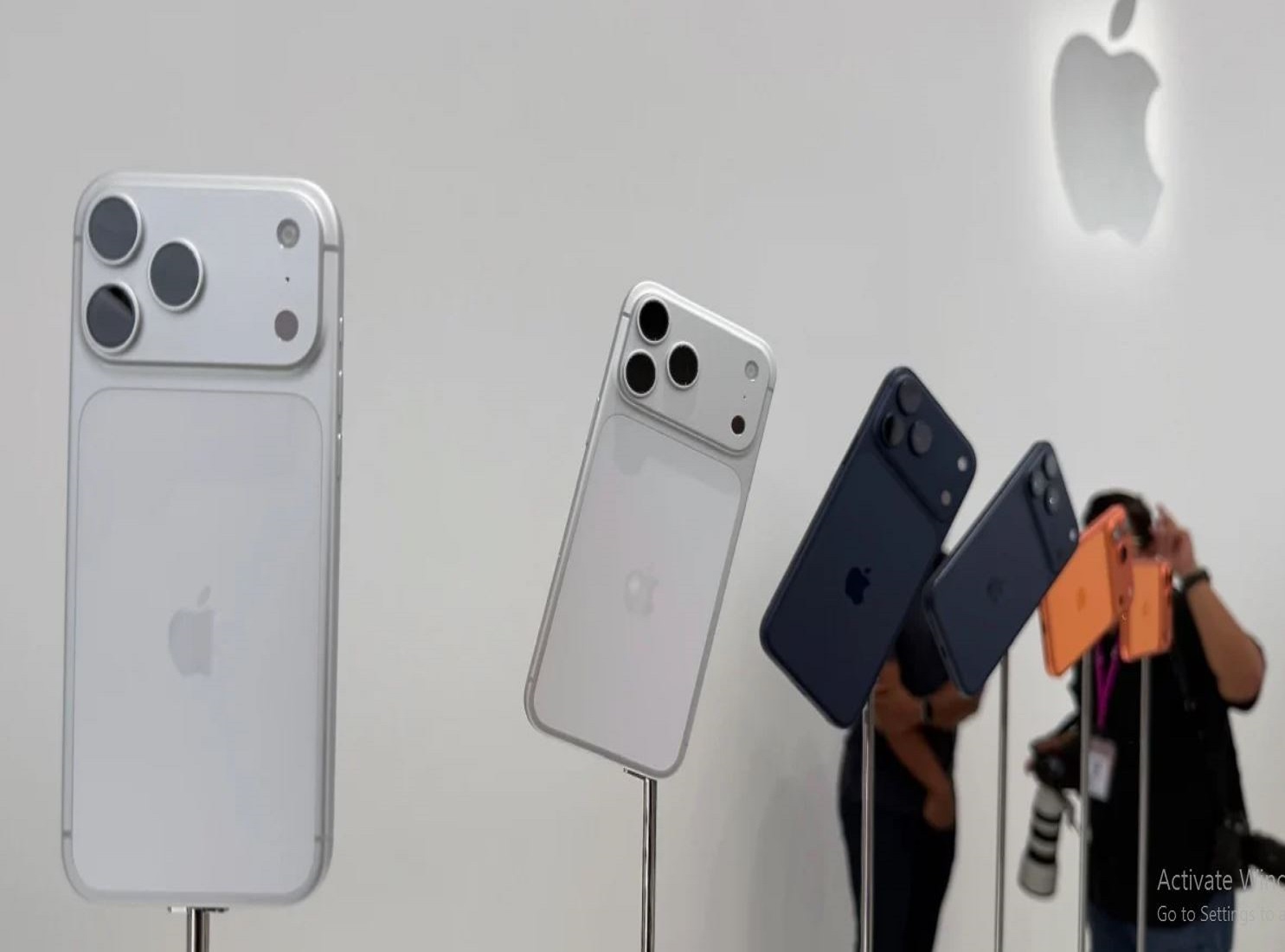 “Apple”تفقد 112 مليار دولار بعد إطلاق”iPhone 17”