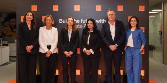 1761684172730 696x464 1