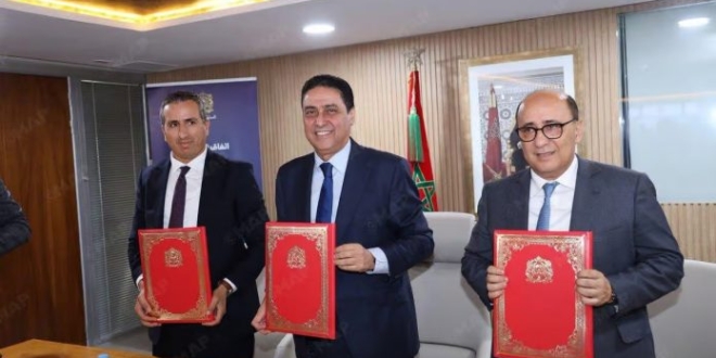 Commerce exterieur signature dune convention pour renforcer le partage de donnees entre le secretariat dEtat lOffice des changes et la CNSS 696x464 1