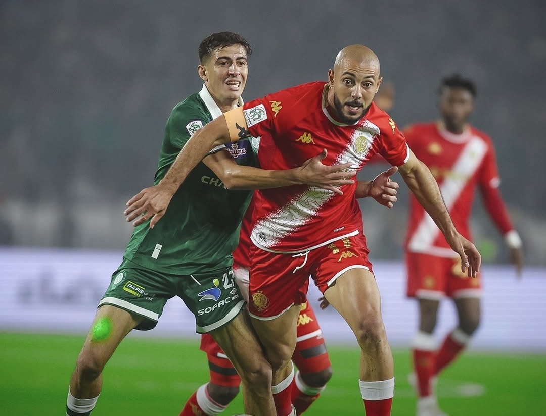 تعادل باهت يحسم ديربي البيضاء والجماهير تصنع الفرجة في المدرجات 7 تعادل باهت يحسم ديربي البيضاء والجماهير تصنع الفرجة في المدرجات