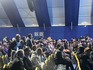 Messenger creation CE81DA15 49D8 4C0B 9E5E 69BD77D06B57