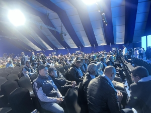 توافد مبكر لمنخرطي “الأحرار” على قاعة لقاء مسار الإنجازات استعدادًا لوصول أخنوش إلى فاس 6 Messenger creation D383E88B 4770 4D9E 80A2 92CACDB28B9E