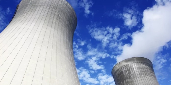 nucleaire civil 696x464 1