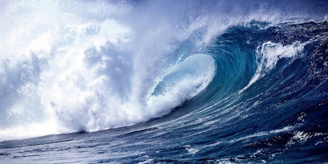 أمواج عالية