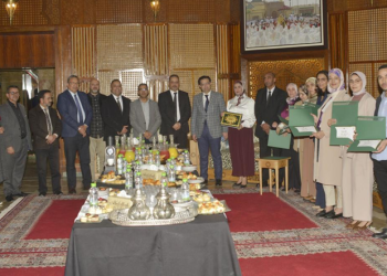 عامل عين السبع الحي المحمدي يحتفي بتتويج مدرسة الشفشاوني بالجائزة الوطنية للأداء التربوي 6 4LBZDLRPOJB43AWPVRIFJINIOM 7