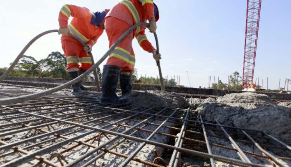 طفرة عمرانية متسارعة تخفي هشاشة في أوضاع عمال البناء بالمغرب 1 طفرة عمرانية متسارعة تخفي هشاشة في أوضاع عمال البناء بالمغرب