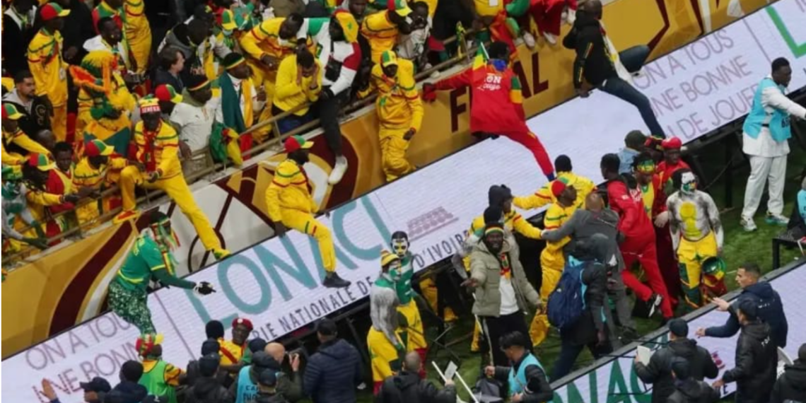 هذا ما قررته محكمة الاستئناف بالرباط في حق المشجعين السنغاليين المتورطين في شغب نهائي “الكان” 1 هذا ما قررته محكمة الاستئناف بالرباط في حق المشجعين السنغاليين المتورطين في شغب نهائي “الكان”