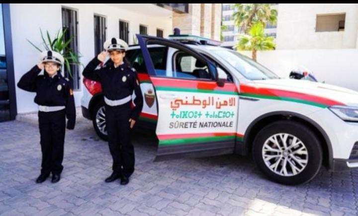 ولاية أمن أكادير تحتفي بالطفلتين وئام وسارة وتجعل حلمهما في الشرطة واقعا 3 IMG 20260402 WA0076