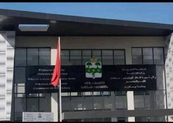 لجنة من المفتشية العامة تحل بجماعة بوسكورة لافتحاص ملفات على خلفية معطيات كشفتها “اكسبريس تيفي” 6 لجنة من المفتشية العامة تحل بجماعة بوسكورة لافتحاص ملفات على خلفية معطيات كشفتها “اكسبريس تيفي”