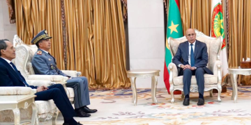الرئيس الموريتاني يستقبل الفريق أول محمد بريظ بنواكشوط
