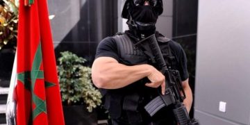 تفكيك خلية إرهابية تتكون من ستة متطرفين للاشتباه في تورطهم في تنفيذ أنشطة إجرامية بخلفيات ودوافع متطرفة