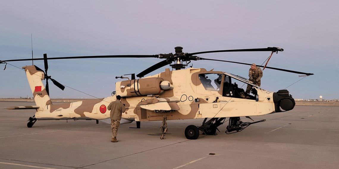 المغرب يتسلم الدفعة الثانية من مروحيات الأباتشي الأمريكية 1 MAROC APACHE ONE