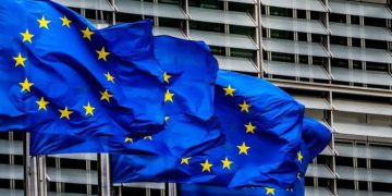 الاتحاد الأوروبي يحقق فائضا بـ605 مليارات يورو في تجارة الخدمات خلال 2023