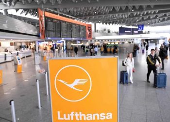 إضراب طياري لوفتهانزا يعطل مئات الرحلات الجوية 3 إضراب طياري لوفتهانزا يعطل مئات الرحلات الجوية