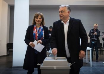 أوربان يقر بالهزيمة في الانتخابات التشريعية بالمجر و”تيسا” يحقق فوزا واسعا