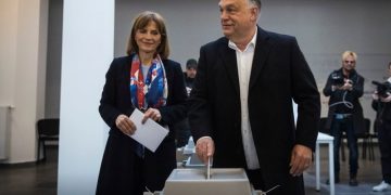 أوربان يقر بالهزيمة في الانتخابات التشريعية بالمجر و”تيسا” يحقق فوزا واسعا